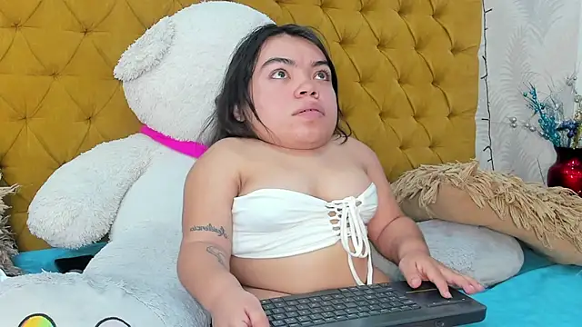 Michelle Brooks online show from January 13, 2025, 10:24 pm