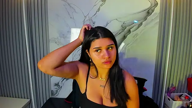 Snapshot of venusowen_ chatting on April 11, 2026, 1:59 pm venusowen online show from April 11, 2026, 1:59 pm