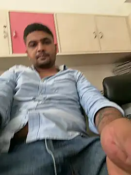 jd82000 online show from April 30, 2026, 6:09 am