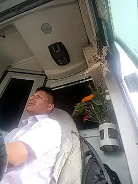 alexchir4 online show from November 7, 2025, 9:08 pm