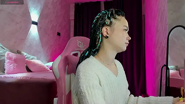 Snapshot of Kira_yoon chatting on November 13, 2025, 12:47 am Kira yoon online show from November 13, 2025, 12:47 am