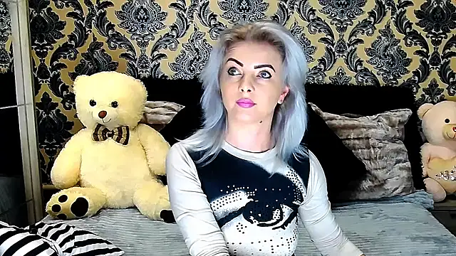 Snapshot of Aly_girl1 chatting on February 5, 2025, 12:38 pm Aly girl1 online show from February 5, 2025, 12:38 pm