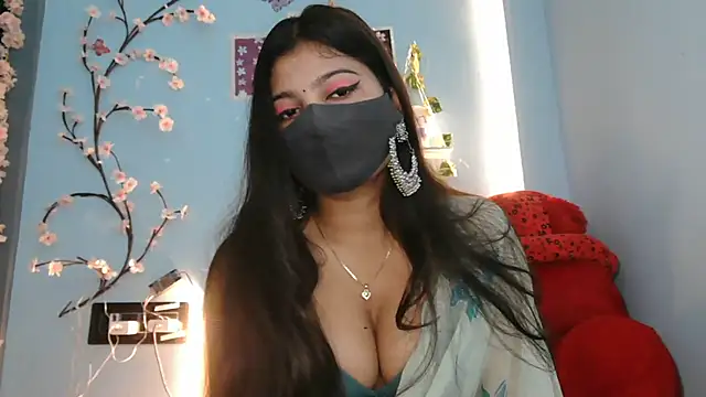 Reena Singh53 online show from November 4, 2025, 6:28 am