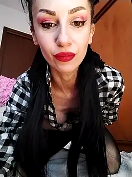 dahlia 82 online show from March 24, 2026, 11:10 am