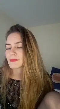 Snapshot of Hanny_24 chatting on March 20, 2025, 7:04 pm Hanny 24 online show from March 20, 2025, 7:04 pm