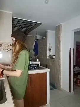 Snapshot of Hanny_24 chatting on February 11, 2025, 9:20 am Hanny 24 online show from February 11, 2025, 9:20 am