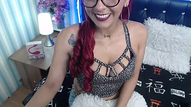 abella harper online show from February 6, 2025, 2:37 pm