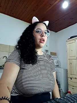 Snapshot of babyluna939 chatting on February 21, 2026, 10:23 pm babyluna939 online show from February 21, 2026, 10:23 pm