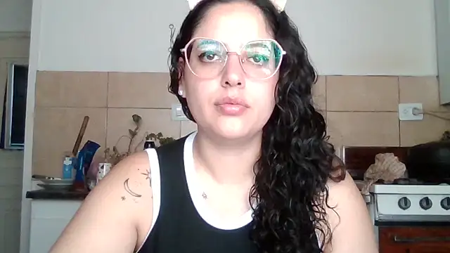 Snapshot of babyluna939 chatting on February 20, 2026, 2:41 pm babyluna939 online show from February 20, 2026, 2:41 pm