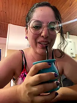 Snapshot of babyluna939 chatting on December 15, 2025, 4:02 pm babyluna939 online show from December 15, 2025, 4:02 pm