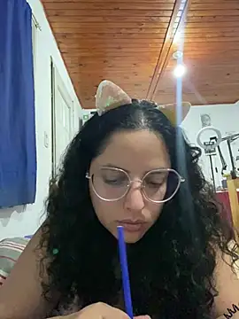 Snapshot of babyluna939 chatting on February 21, 2026, 3:30 am babyluna939 online show from February 21, 2026, 3:30 am