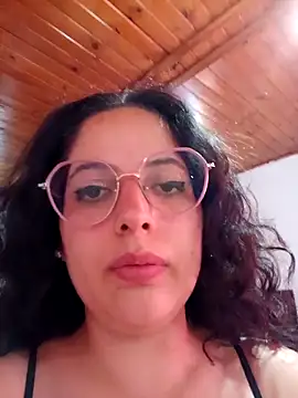 Snapshot of babyluna939 chatting on January 6, 2026, 8:57 pm babyluna939 online show from January 6, 2026, 8:57 pm