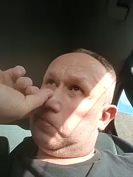 Snapshot of X46x chatting on September 17, 2025, 1:02 pm X46x online show from September 17, 2025, 1:02 pm