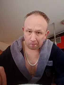 X46x online show from April 12, 2026, 3:54 am