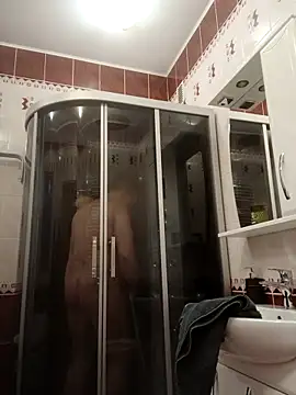 Snapshot of X46x chatting on September 11, 2025, 2:17 pm X46x online show from September 11, 2025, 2:17 pm