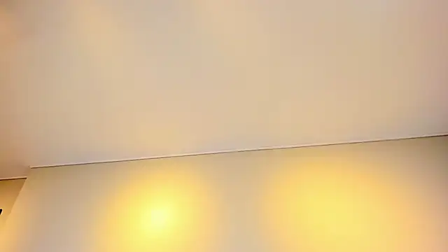 Isis Osman online show from February 28, 2026, 8:19 pm