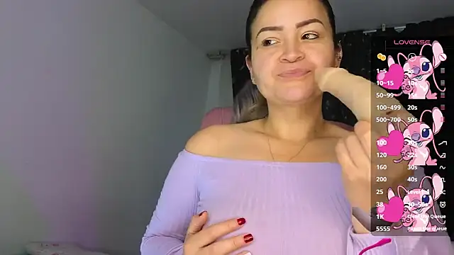 Snapshot of scarletteowens chatting on May 26, 2026, 5:55 pm scarletteowens online show from May 26, 2026, 5:55 pm