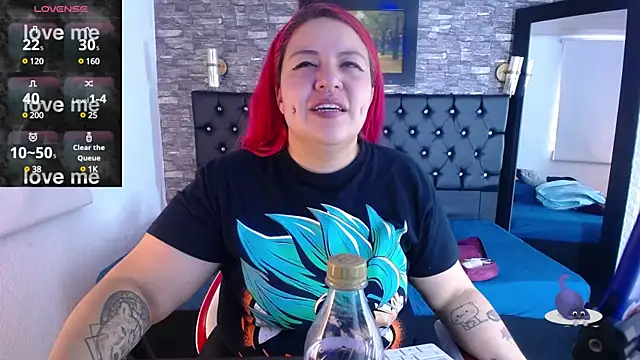 Snapshot of Bruja__Scarlata chatting on February 26, 2025, 5:53 pm Bruja Scarlata online show from February 26, 2025, 5:53 pm