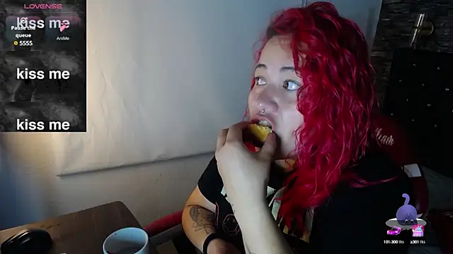 Snapshot of Bruja__Scarlata chatting on March 1, 2025, 10:55 am Bruja Scarlata online show from March 1, 2025, 10:55 am