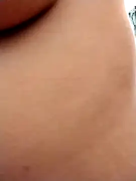 Snapshot of Bruja__Scarlata chatting on March 19, 2025, 9:38 am Bruja Scarlata online show from March 19, 2025, 9:38 am