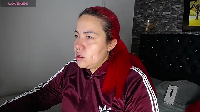 Snapshot of Bruja__Scarlata chatting on March 12, 2025, 11:10 am Bruja Scarlata online show from March 12, 2025, 11:10 am