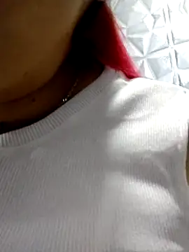 Snapshot of Bruja__Scarlata chatting on December 19, 2025, 10:28 am Bruja Scarlata online show from December 19, 2025, 10:28 am