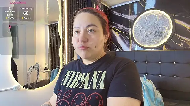 Snapshot of Bruja__Scarlata chatting on September 16, 2025, 10:05 am Bruja Scarlata online show from September 16, 2025, 10:05 am