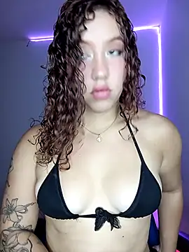   elissa online show from October 15, 2025, 3:49 am