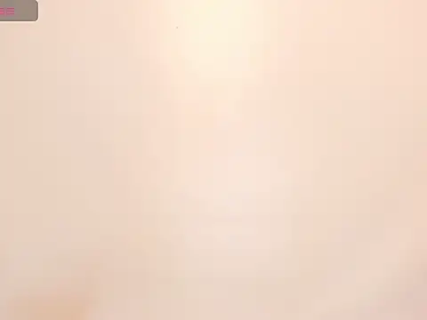 Snapshot of Nicolle_ds chatting on December 12, 2024, 7:48 pm Nicolle ds online show from December 12, 2024, 7:48 pm