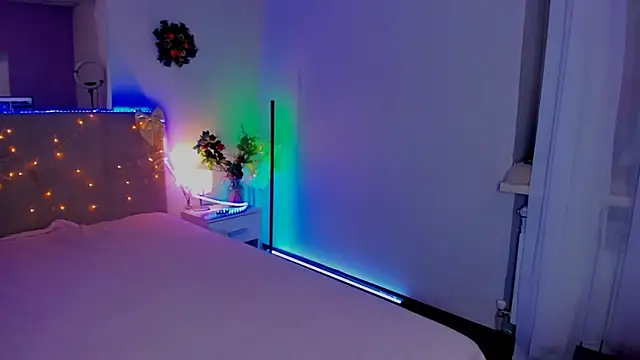 Snapshot of Laura_Leee chatting on January 8, 2026, 6:30 am Laura Leee online show from January 8, 2026, 6:30 am