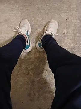 casper0303 online show from April 5, 2026, 10:22 am