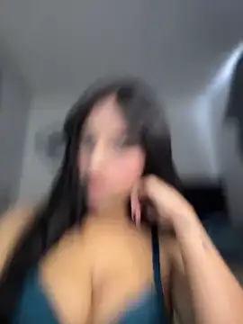 Snapshot of Dulceeany chatting on February 9, 2026, 2:48 pm Dulceeany online show from February 9, 2026, 2:48 pm