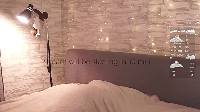    art online show from December 10, 2024, 5:33 pm