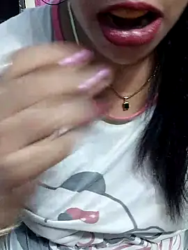 Urmila bhabhii online show from October 25, 2025, 3:06 am