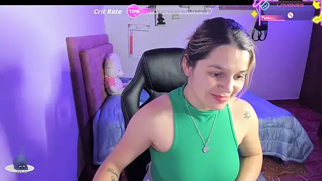 Sabrina Hall  online show from September 12, 2025, 4:01 am