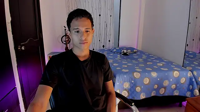 Snapshot of alessandro_wizard chatting on March 12, 2025, 9:03 pm alessandro wizard online show from March 12, 2025, 9:03 pm