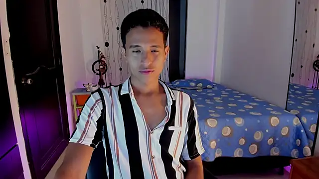 Snapshot of alessandro_wizard chatting on March 8, 2025, 11:18 pm alessandro wizard online show from March 8, 2025, 11:18 pm