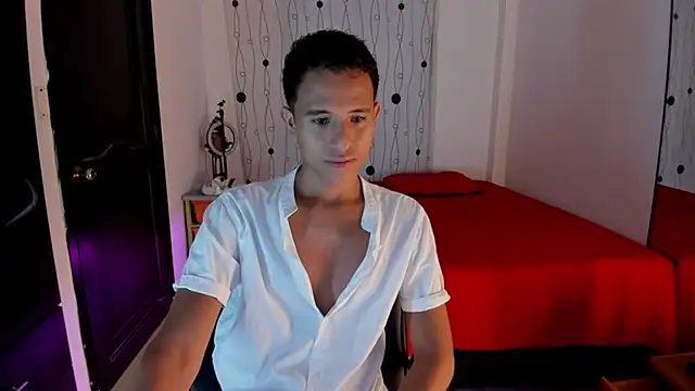 Snapshot of alessandro_wizard chatting on February 25, 2025, 7:06 pm alessandro wizard online show from February 25, 2025, 7:06 pm