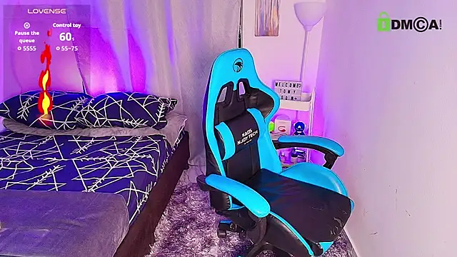 aron wi online show from September 13, 2025, 10:37 am