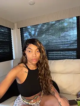 butterflybootyy online show from September 23, 2025, 2:13 pm