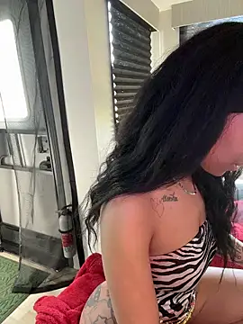 butterflybootyy online show from March 20, 2026, 3:46 pm