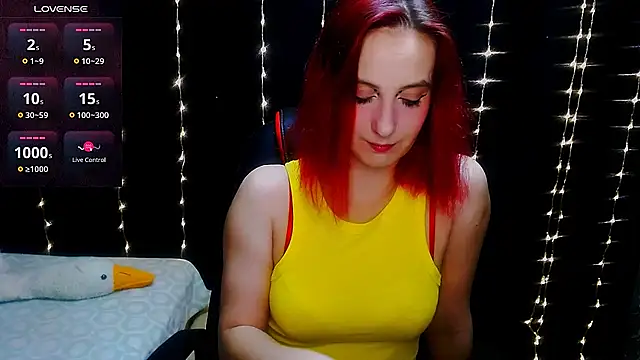 Snapshot of AgathaNoxe chatting on February 3, 2025, 10:00 pm AgathaNoxe online show from February 3, 2025, 10:00 pm