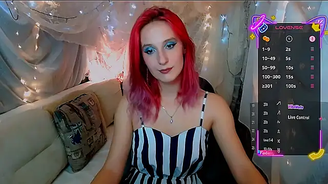 Snapshot of AgathaNoxe chatting on October 19, 2025, 8:55 pm AgathaNoxe online show from October 19, 2025, 8:55 pm