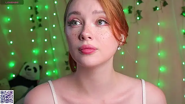 YourSkyAni online show from September 19, 2025, 1:37 pm