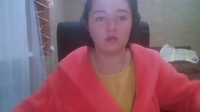 Aubree Ashworth online show from December 4, 2024, 2:53 pm