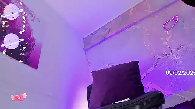 Snapshot of Dani_Sweet_Ts chatting on February 9, 2025, 10:53 am Dani Sweet Ts online show from February 9, 2025, 10:53 am