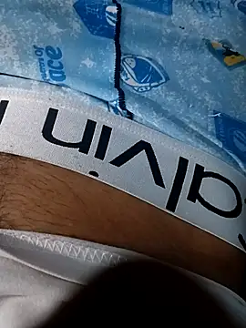 HotPrism439 online show from November 6, 2025, 8:13 pm