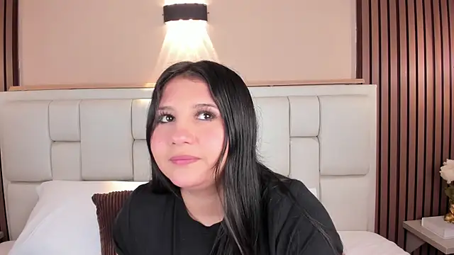 AvyMilton online show from March 19, 2026, 11:43 am