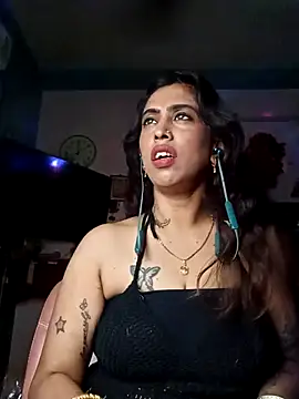 Snapshot of Lavender22 chatting on October 13, 2025, 6:20 pm Lavender22 online show from October 13, 2025, 6:20 pm