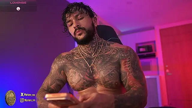 Snapshot of mariano_costa chatting on December 17, 2025, 4:39 am mariano costa online show from December 17, 2025, 4:39 am